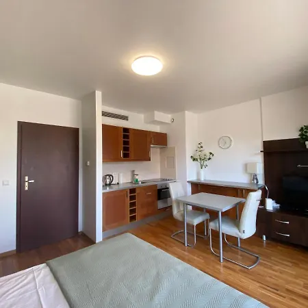 Apartment Silver *
