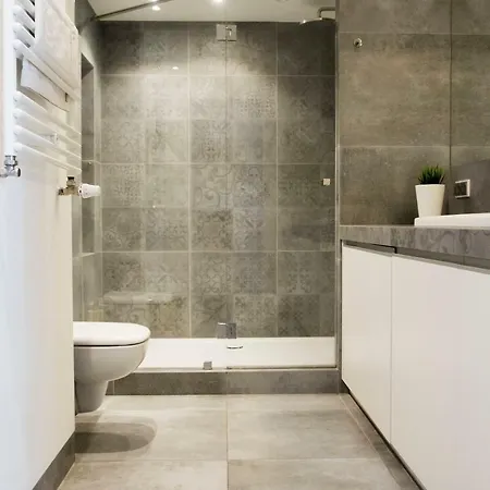 Apartment Silver
